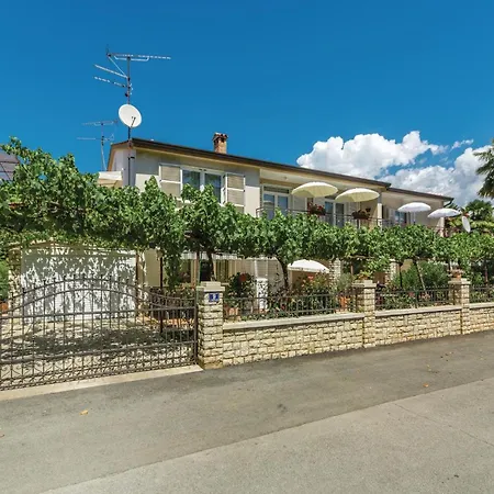 Two-bedroom In Daire *