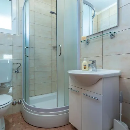 Two-bedroom In Apartment Porec