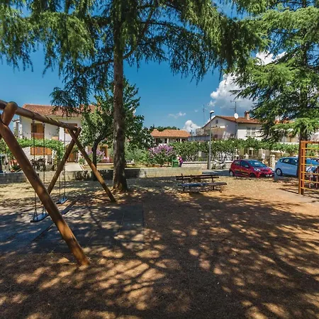 Apartment Two-bedroom In Porec